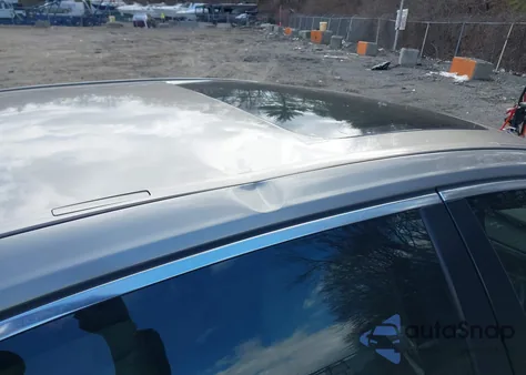 2012 BMW 750Li xDrive из США, поврежденный, VIN WBAKC8C58CC437220